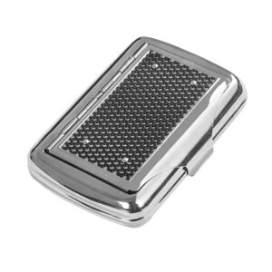 Boîte à Tabac en Acier Inoxydable sur fond blanc